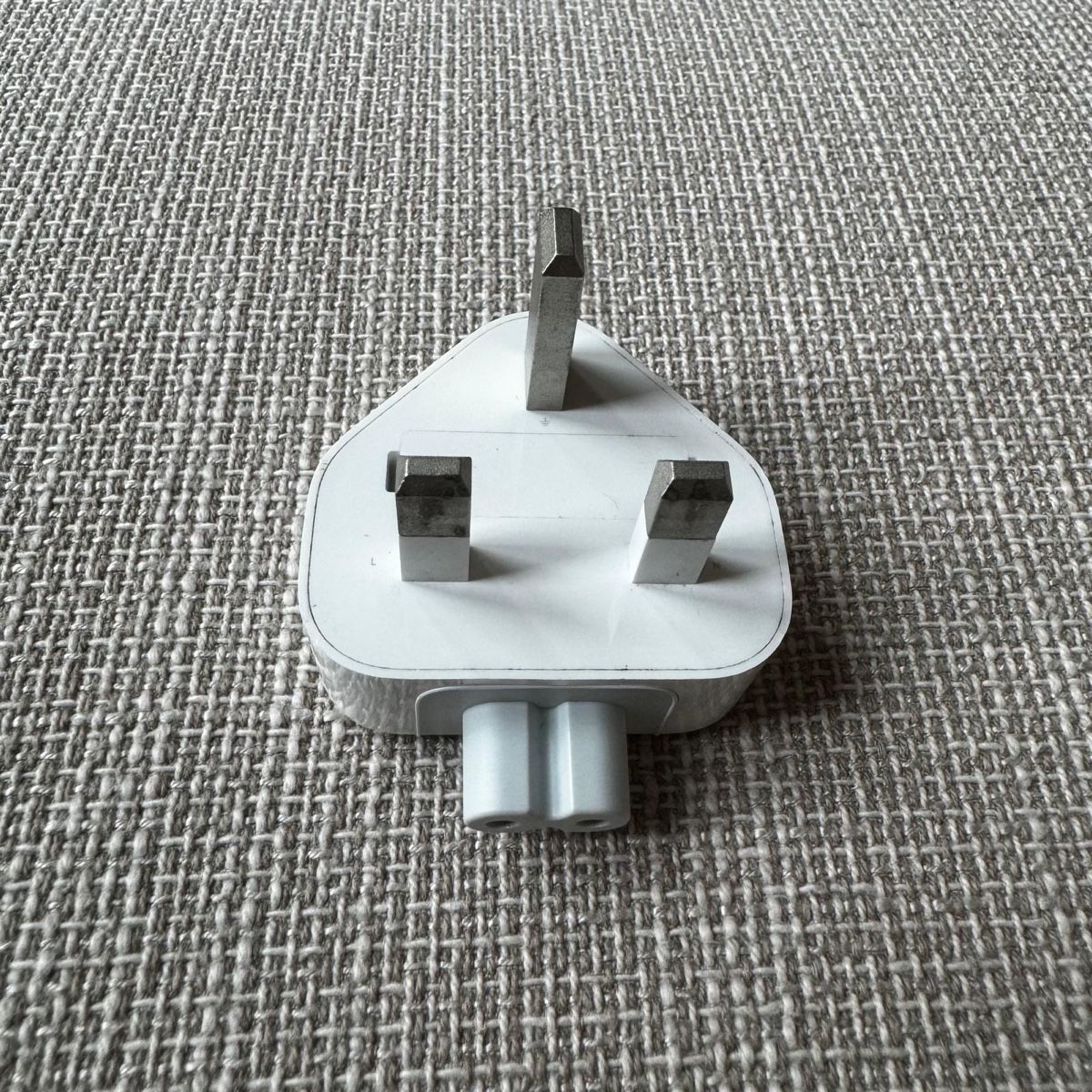 Apple Unità & Adattatore: Apple - Travel Adapter Plugs – Nuovo (secondo la descrizione) da Zürich venduto da M4xi_13
