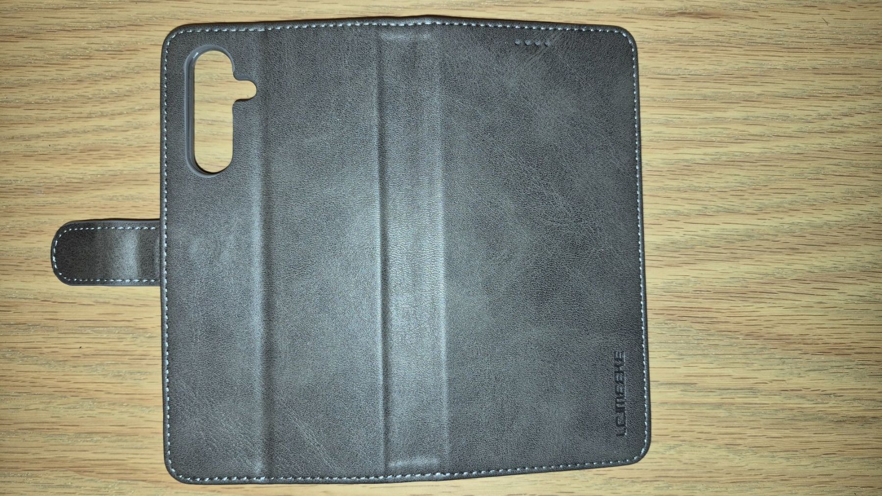 Samsung Cover & Protezioni schermo: Hülle zu Samsung A46 – Nuovo (secondo la descrizione) da Neerach venduto da Kenny8165 2