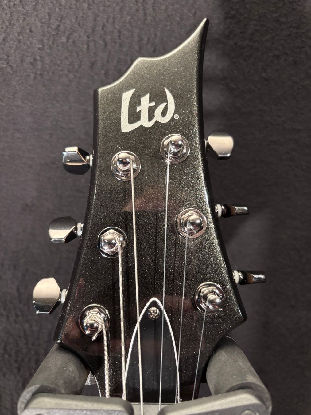Esp Strumenti musicali: ESP LTD F-200B CHM Bariton E-Gitarre – Nuovo e nell'imballaggio originale da Kaiserstuhl AG venduto da GTM-Kaiserstuhl 2