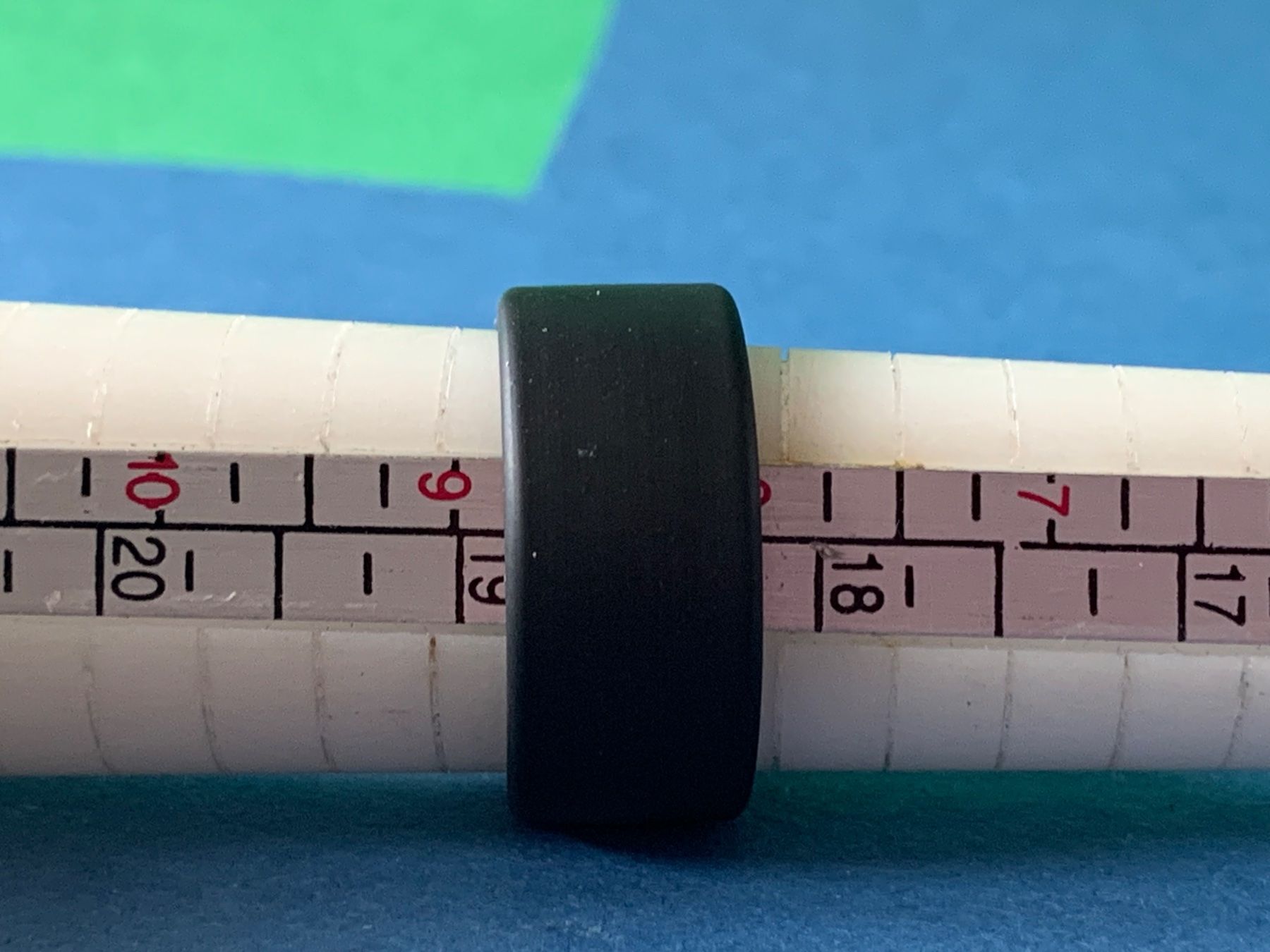 Anelli: Fingerring schwarz (60/19) – Usato da Laufen venduto da Bellebellezza 6