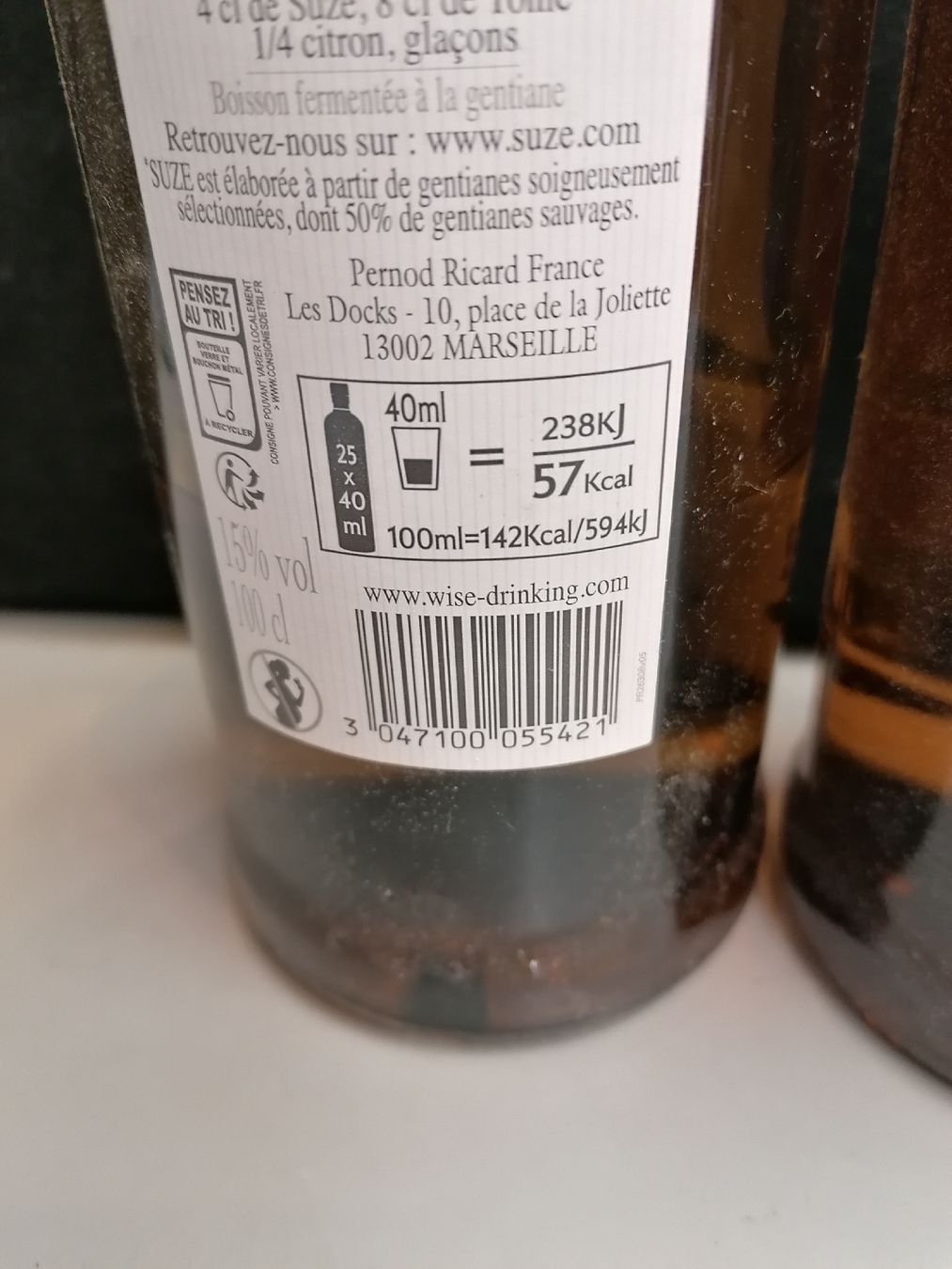 Spirituosen: 2 BOUTEILLES DE SUZE 1 ENTAMÉ 1 NEUF – Gebraucht aus Genève von Leboucheoreilles 4