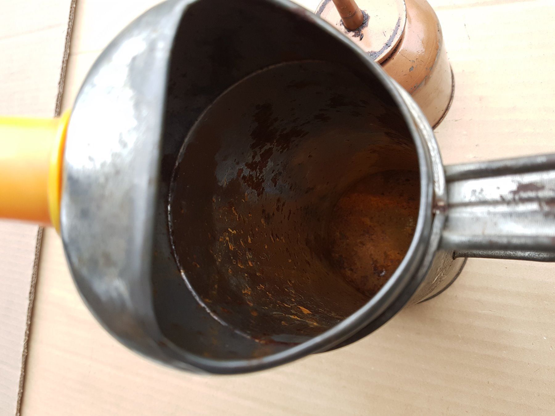 Tutti gli attrezzi: Alter Blech Messbecher Litermass Oldtimer Blechdose Vintage – Usato da Tobel venduto da YAMAHA14 4