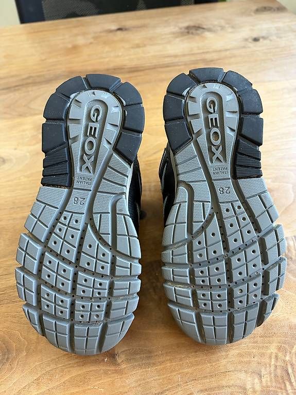 Geox Scarpe per ragazzi: Wanderschuh Geox Montrack 28 – Usato da Biberen venduto da Flocke83 2
