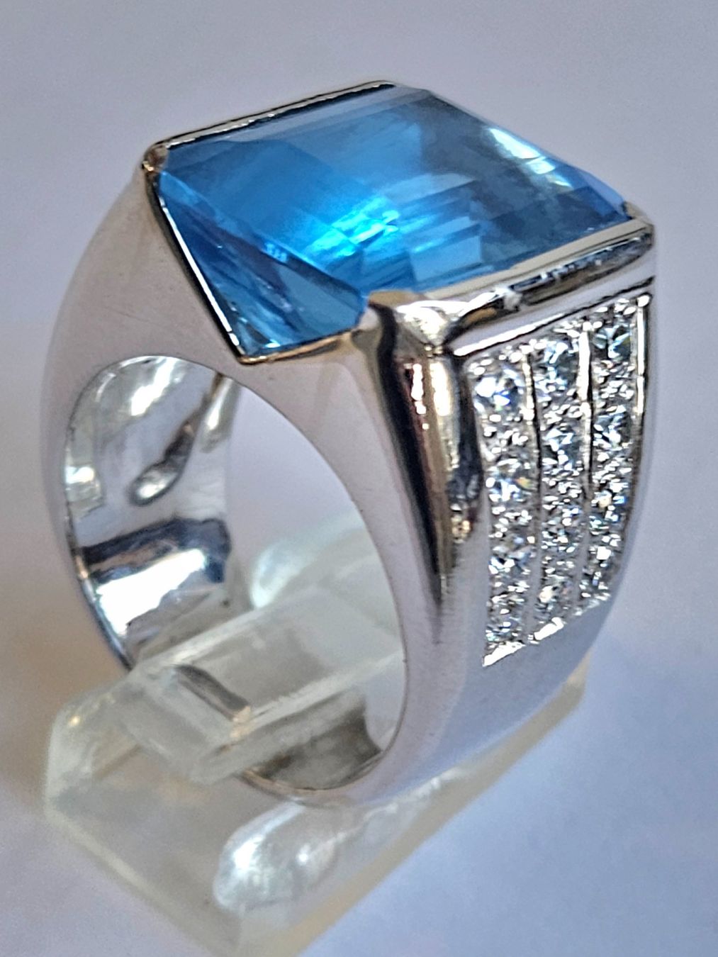 Anelli: Schwerer Edelstein Fingerring – Nuovo e nell'imballaggio originale da Zürich venduto da adriben 5