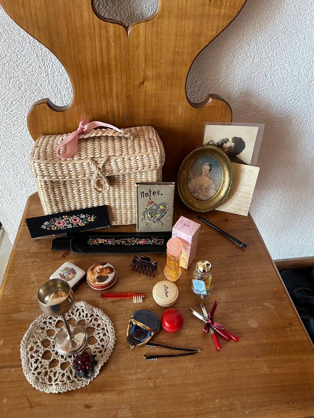 Bambole: Puppen Trousseau – Usato da Arboldswil venduto da CJDA 5