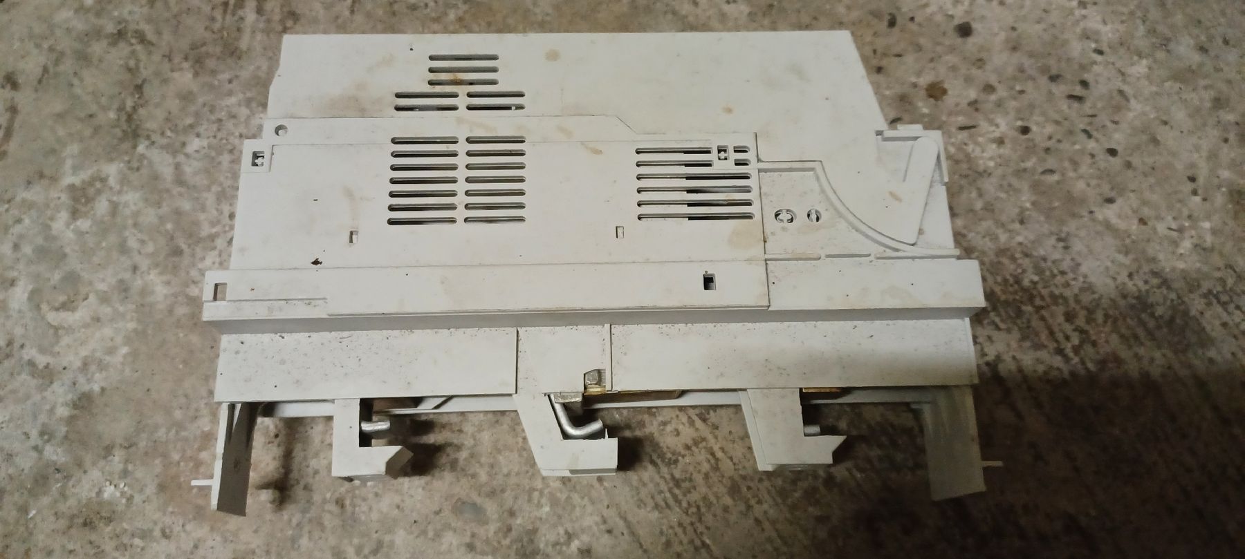 Hager Elektronikbauteile: NH-Trenner – Gebraucht aus Lommis von Mondeo63070 7