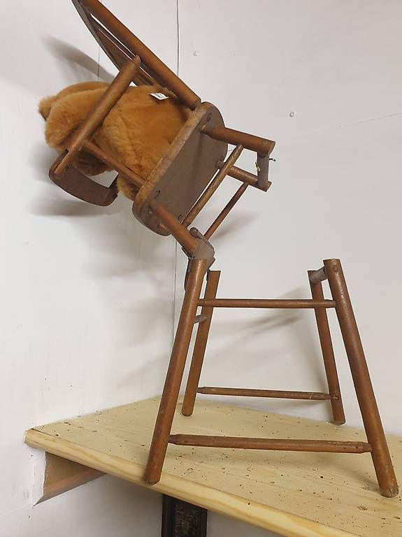 Hochstühle: ancienne chaise enfant  – Gebraucht aus chénens von mathieu016 1