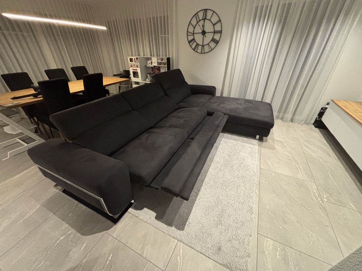 Joop Divani: JOOP! Sofa, dunkelgrau, mit Relaxfunktion! – Usato da Stetten AG venduto da Oyas