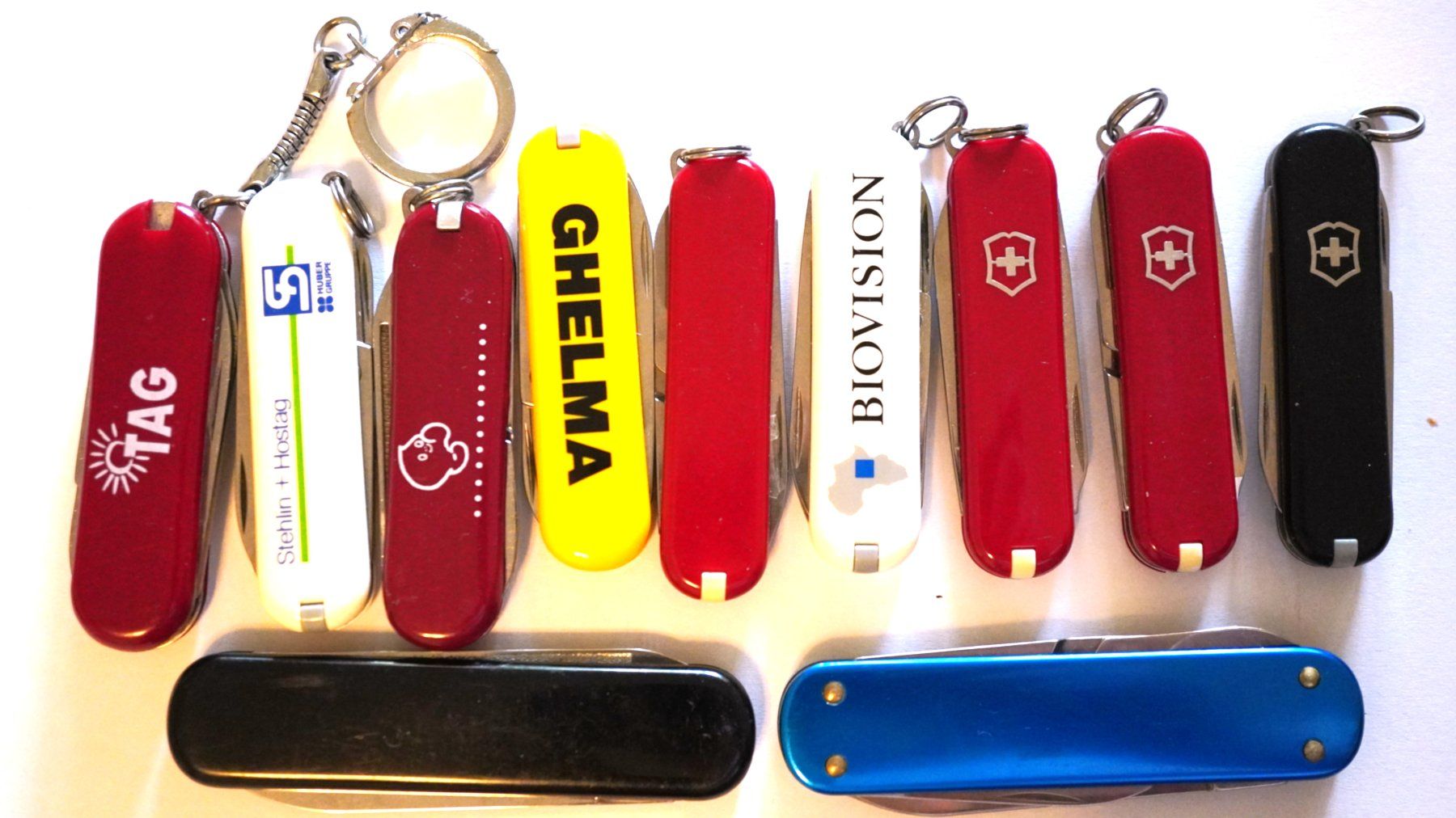 Victorinox Coltelli tascabile: Sammlung Viktorinox Classic und andere – Usato da Worb venduto da worb01 1