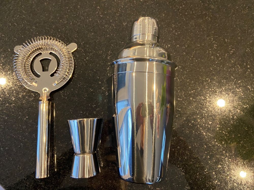 Gäste? Coole Drinks? BarkeeperSet (3teilig / neu / Chrom) Kaufen
