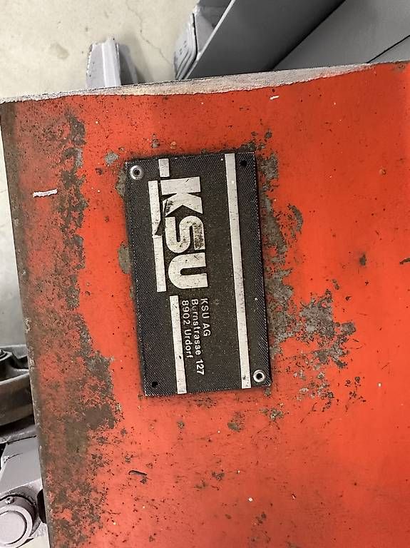 Piattaforme elevatrici & Crick: Lift voiture 2000kg – Usato da Murten venduto da Fountain35 3