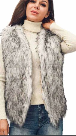 Neu ! ZARA Kunstpelzjacke Gr.S für Damen