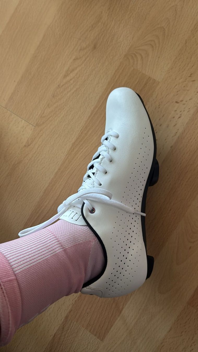 Giro Scarpe da donna: Giro Empire W Gr. 39 – Nuovo e nell'imballaggio originale da Zürich venduto da EASPORTSZURICH 2