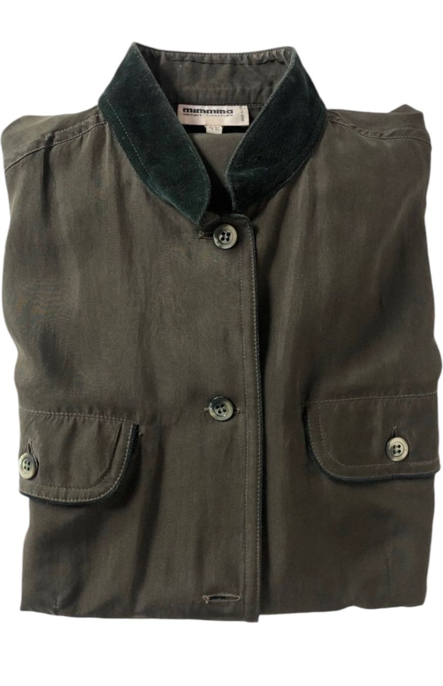 Camicette: Blouse en soie vert olive – Usato da Dotzigen venduto da SecondHandGems 2