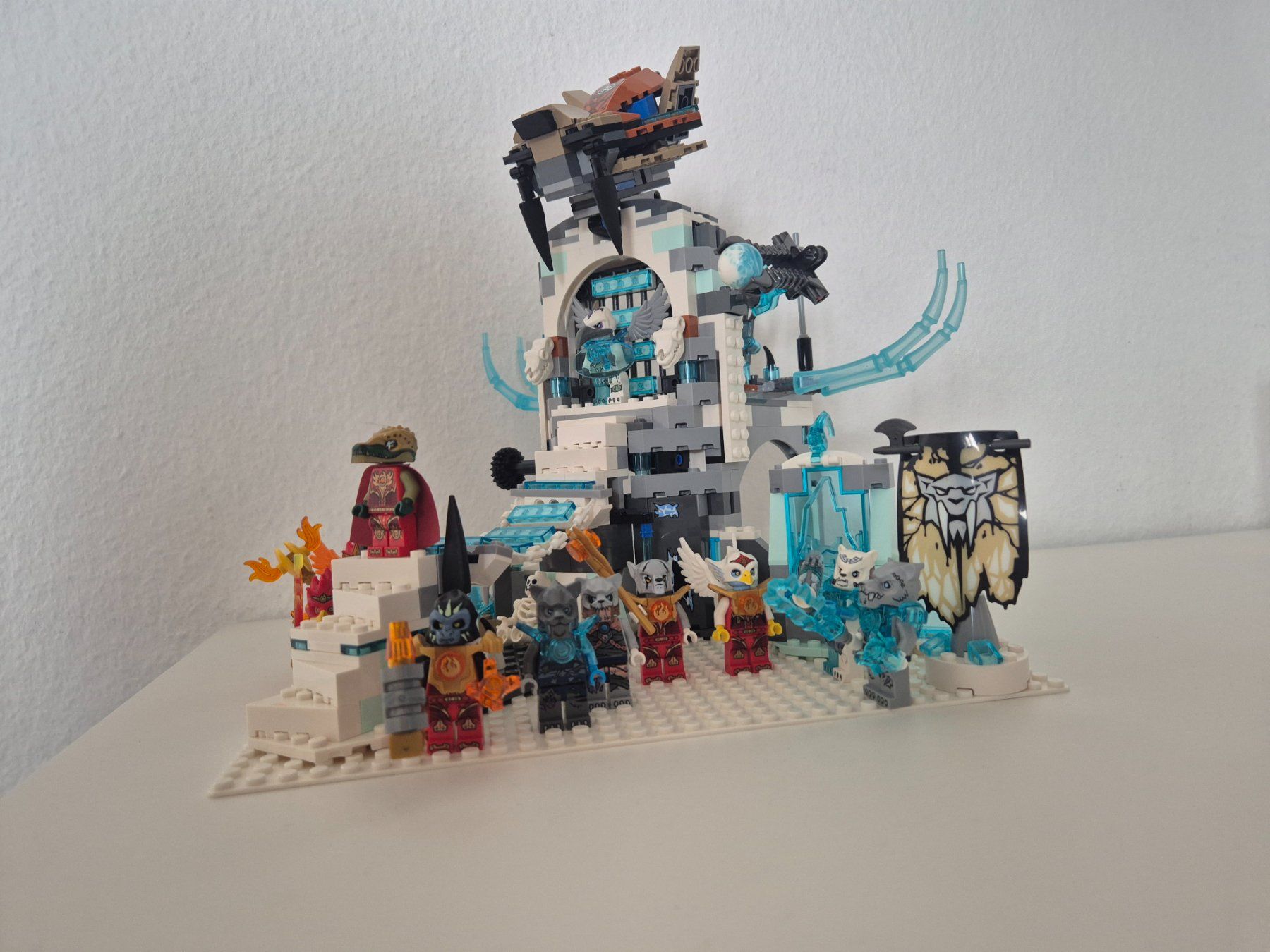 Lego Jouets: Lego Chima Sir Fangars Tempel – D'occasion à Neuenhof par Alex5432. 1