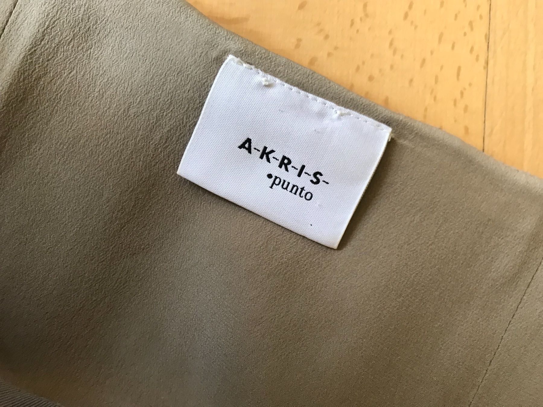 Akris Vestiti: Akris Kleid 34 Seide – Usato da Zürich venduto da kon_d5nh 2