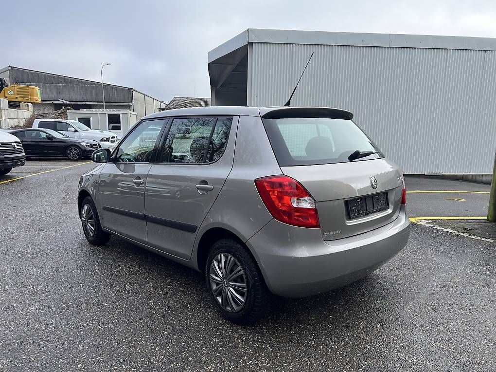 Skoda Automobili: Skoda Fabia 1.2 Entry – Usato da Hunzenschwil venduto da asm_v9dj 2