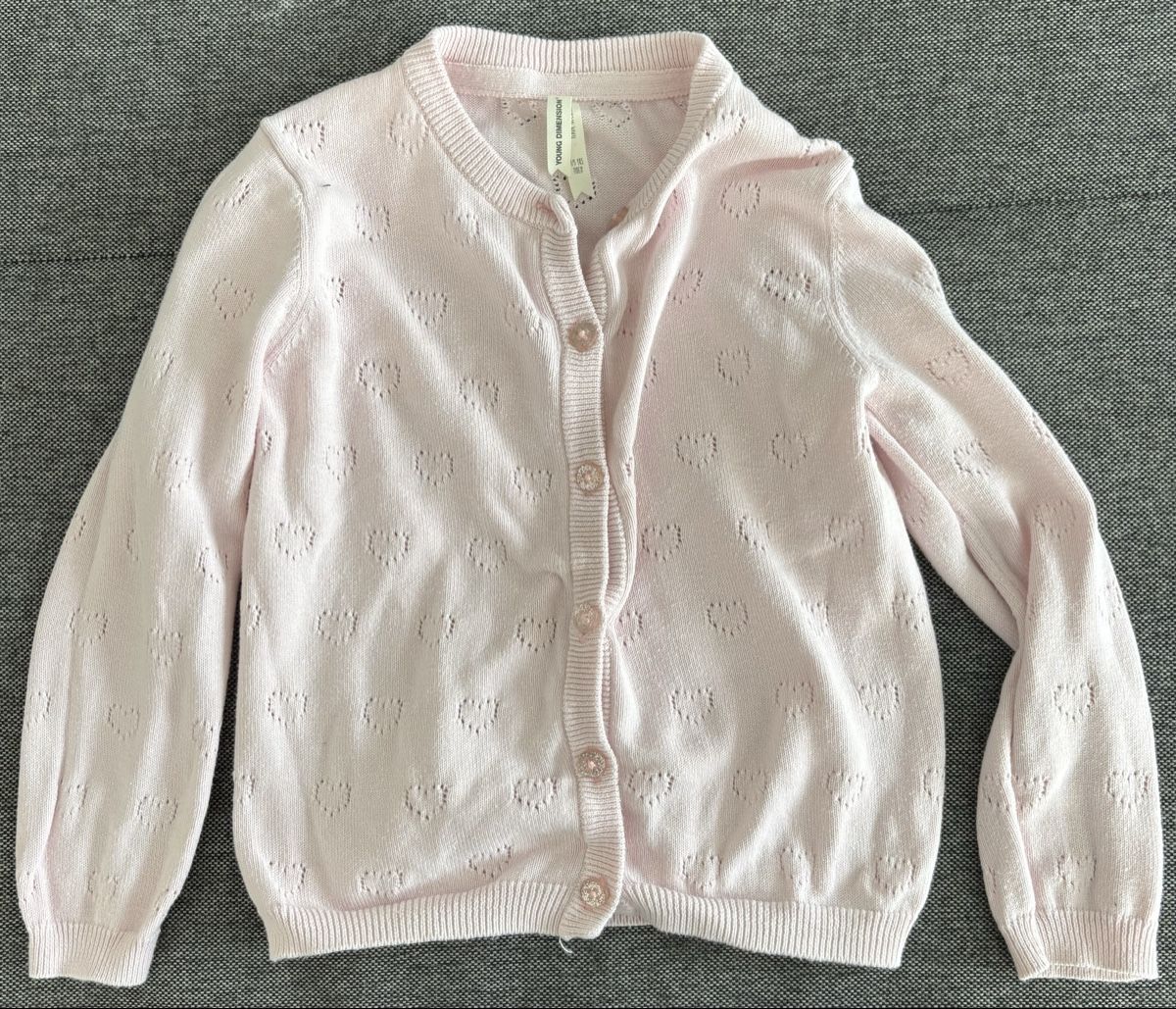 Maglioni & Felpe: Süsse Mädchen Strickjacke, Grösse 110 – Usato da Jegenstorf venduto da Annina0506