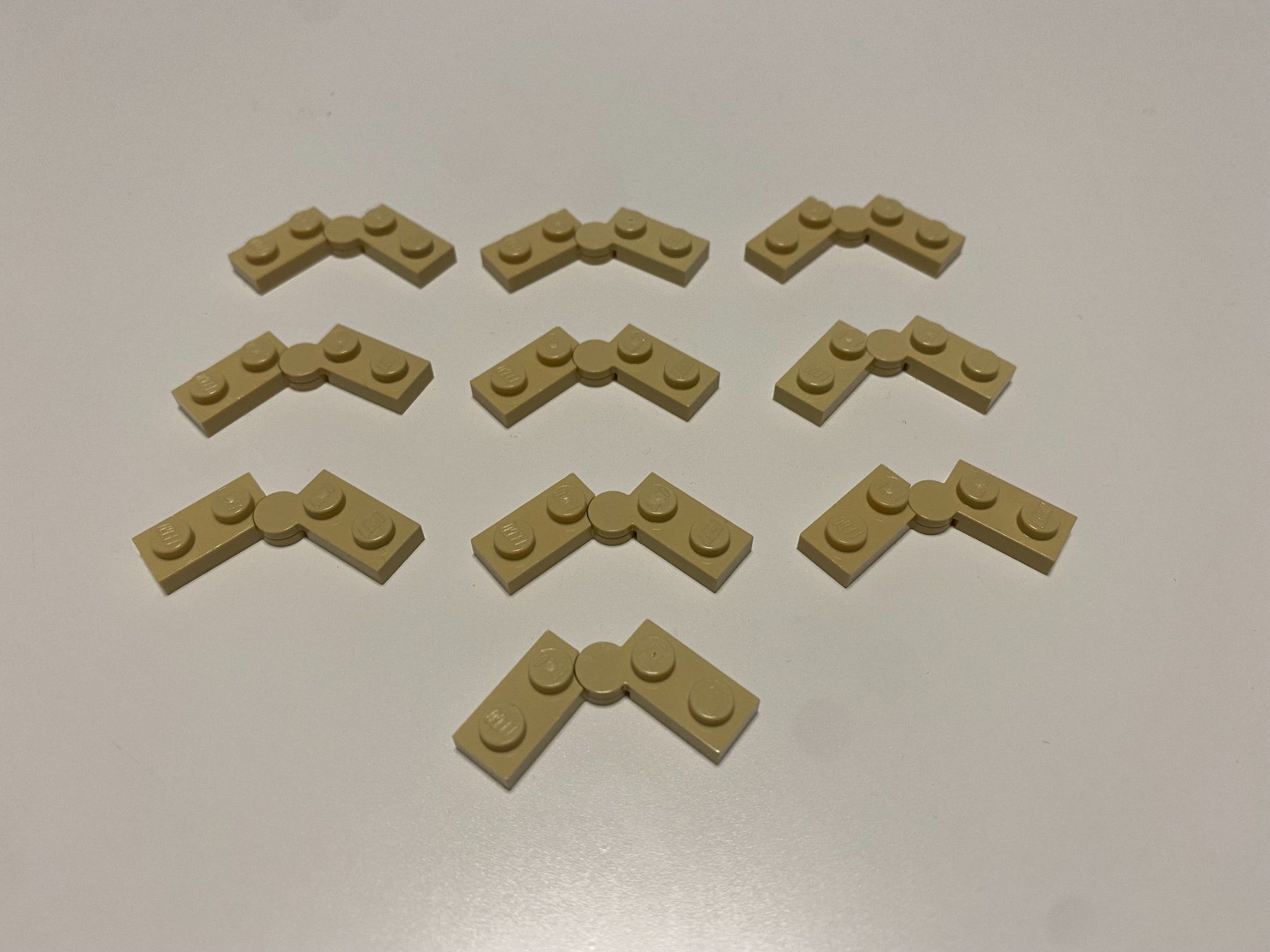 Lego Giocattoli: LEGO - 10 - BEIGE - GELENKE – Usato da Gelterkinden venduto da ajdt4