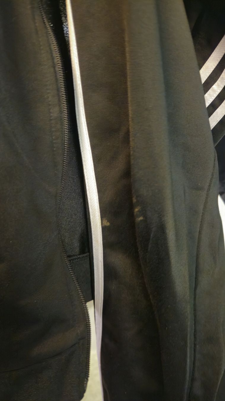 Adidas Lotti di vestiti: Adidas Kinder Sportanzug Gr.152 – Usato da Herzogenbuchsee venduto da lus_x7gj 3