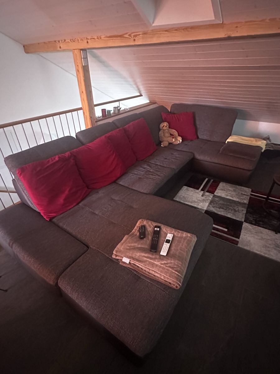 Divani: Ecksofa Stoff braun guter Zustand – Usato da Schupfart venduto da Leexii90 1