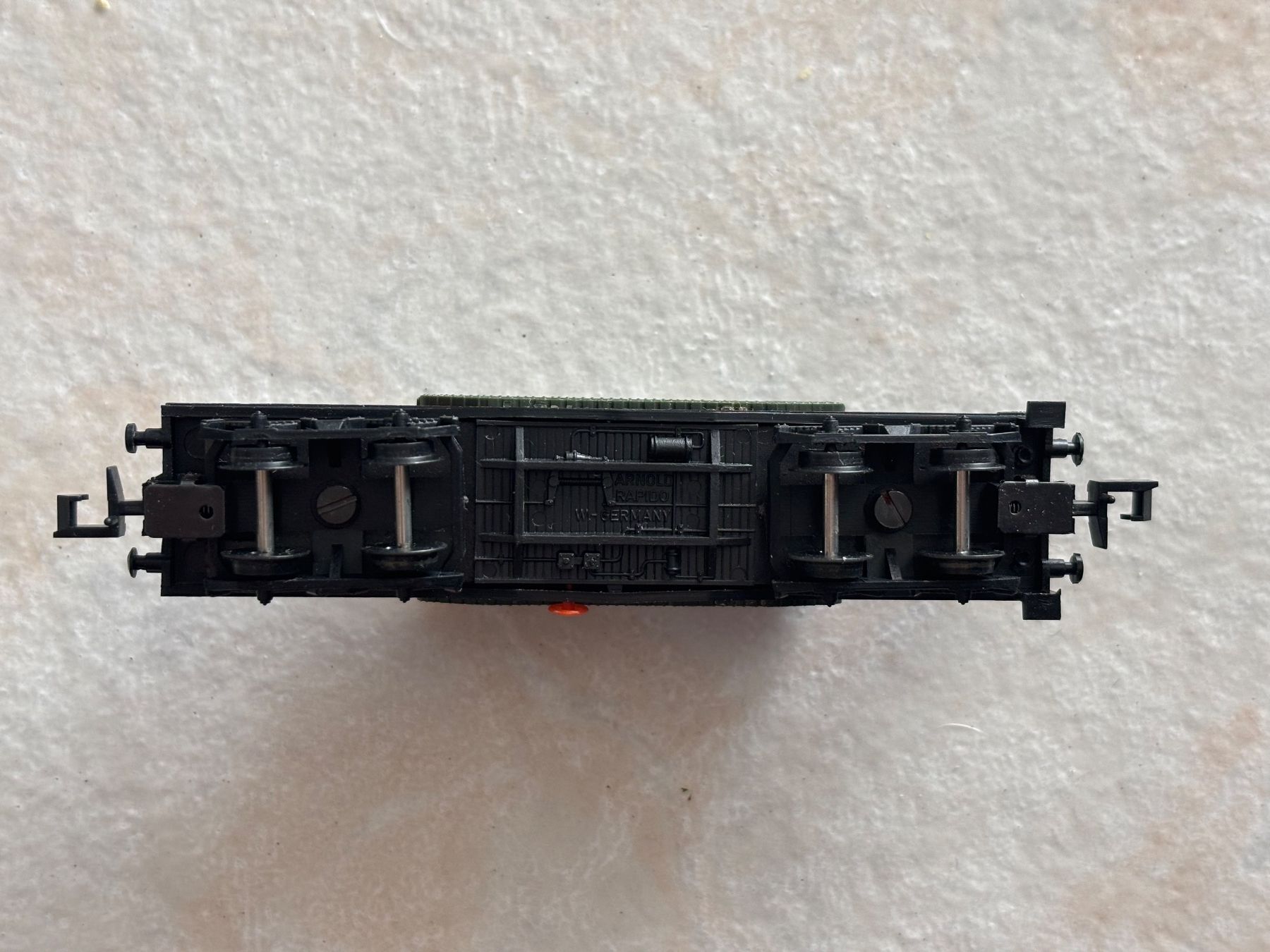 Arnold Modellini di ferrovie: Arnold 4970 Schwerlastwagen mit Leopard Panzer – Usato da Hauterive NE venduto da eriamch 2