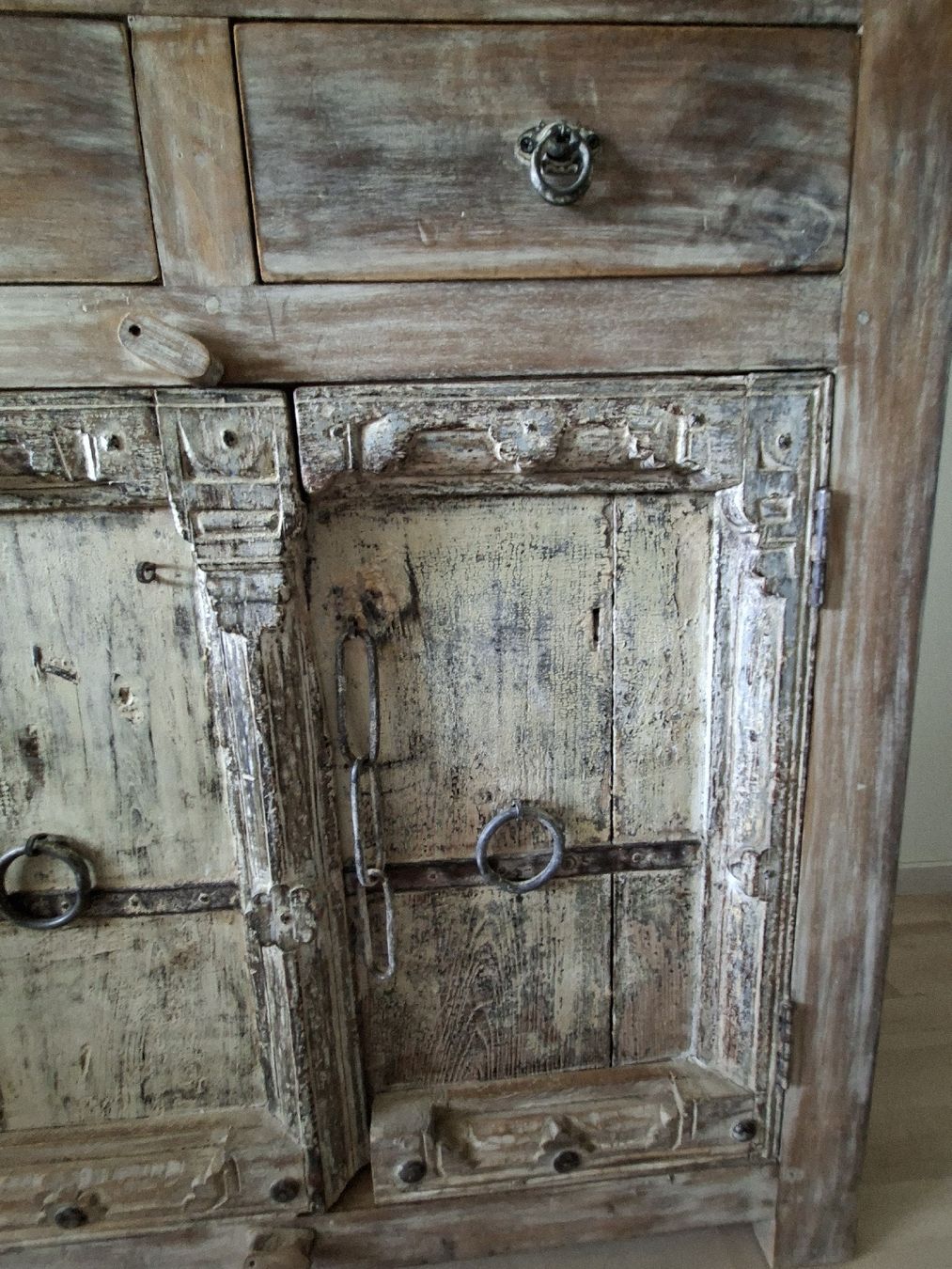 Cassettiere: Sideboard und Kommode – Usato da Winterthur venduto da Stanislava02 2