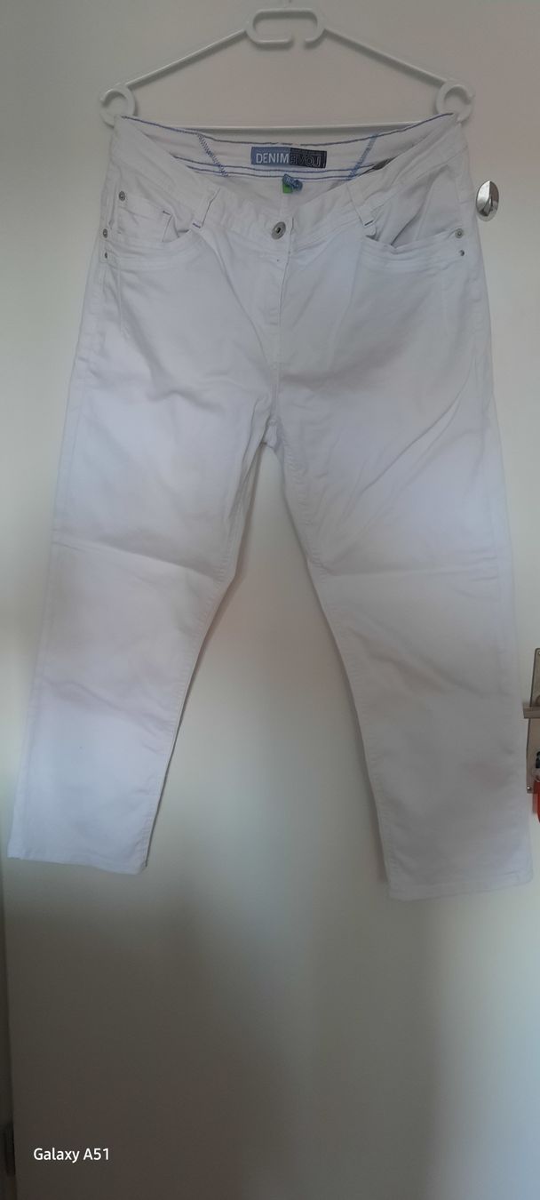 Cecil Jeans: CECIL Sommerjeans weiss Gr 32/26 – Usato da Wädenswil venduto da H2H_Secondhandshop 7