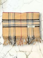 Écharpe BURBERRY carreaux 100% laine made in England !