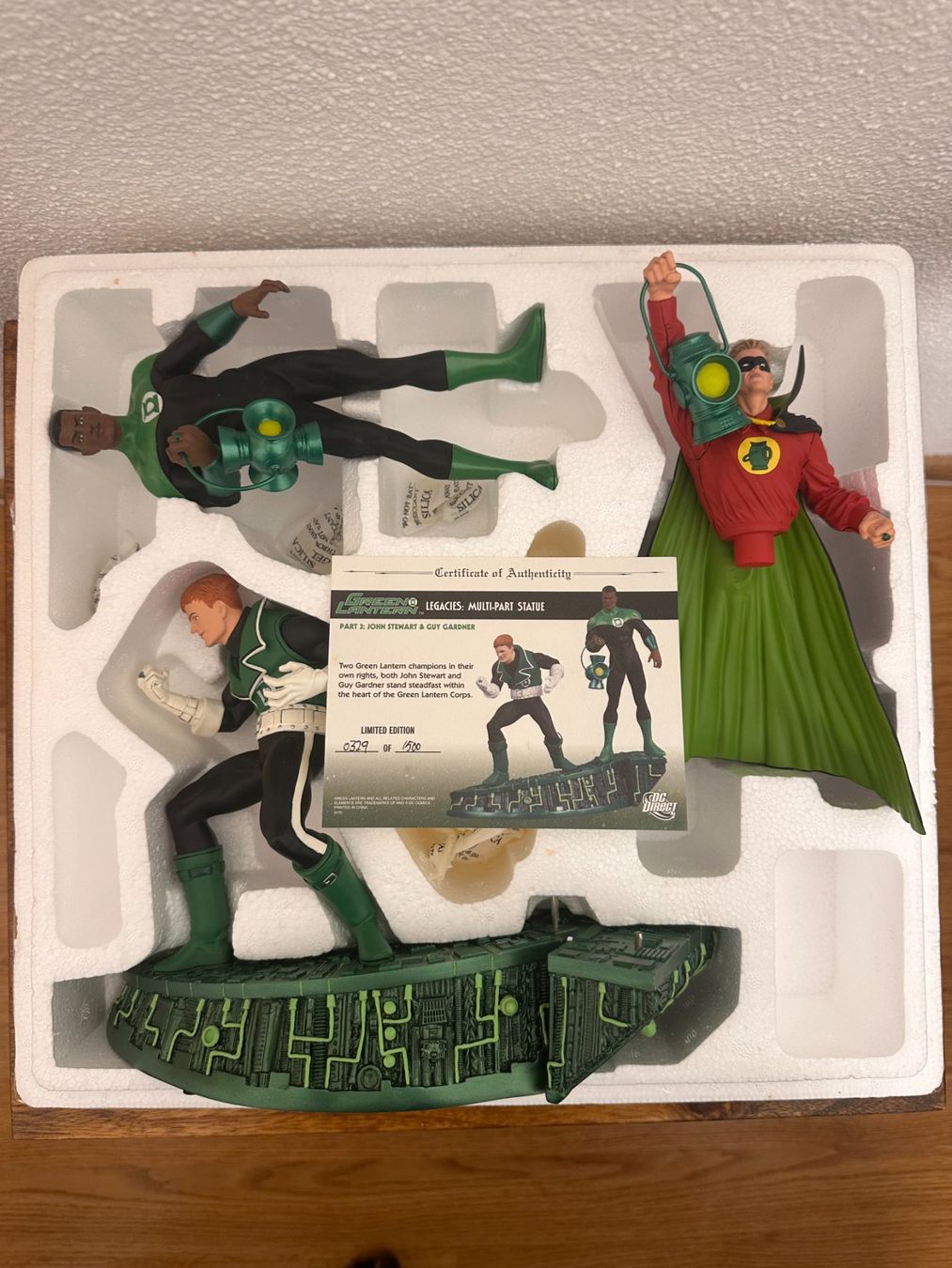 Statuette: DC Direct: Green Lantern Legacies Multi-Part Statue -3 Teile – Usato da Rotkreuz venduto da Mr.TeaLeaf 9