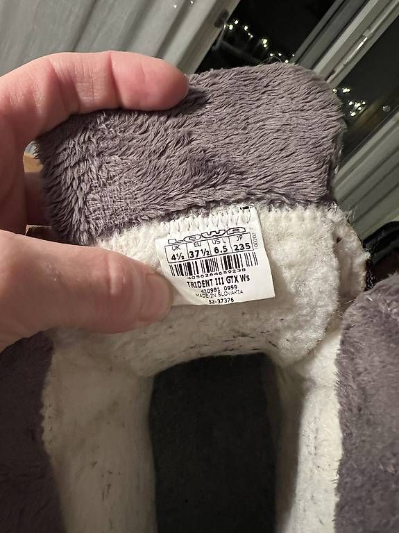 Damenschuhe: Lowa Winterschuhe 37,5 – Gebraucht aus Niederscherli von ste_2pj6 1