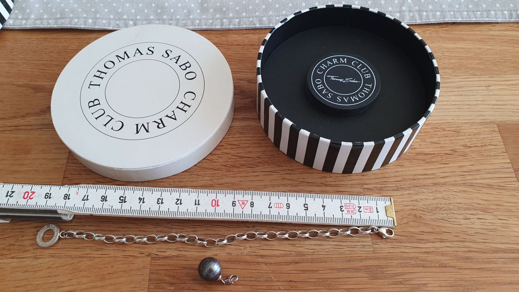 Thomas Sabo Bracciali & Braccialetti: Thomas Sabo Armband mit Charm – Usato da Laufenburg venduto da megane1959 1