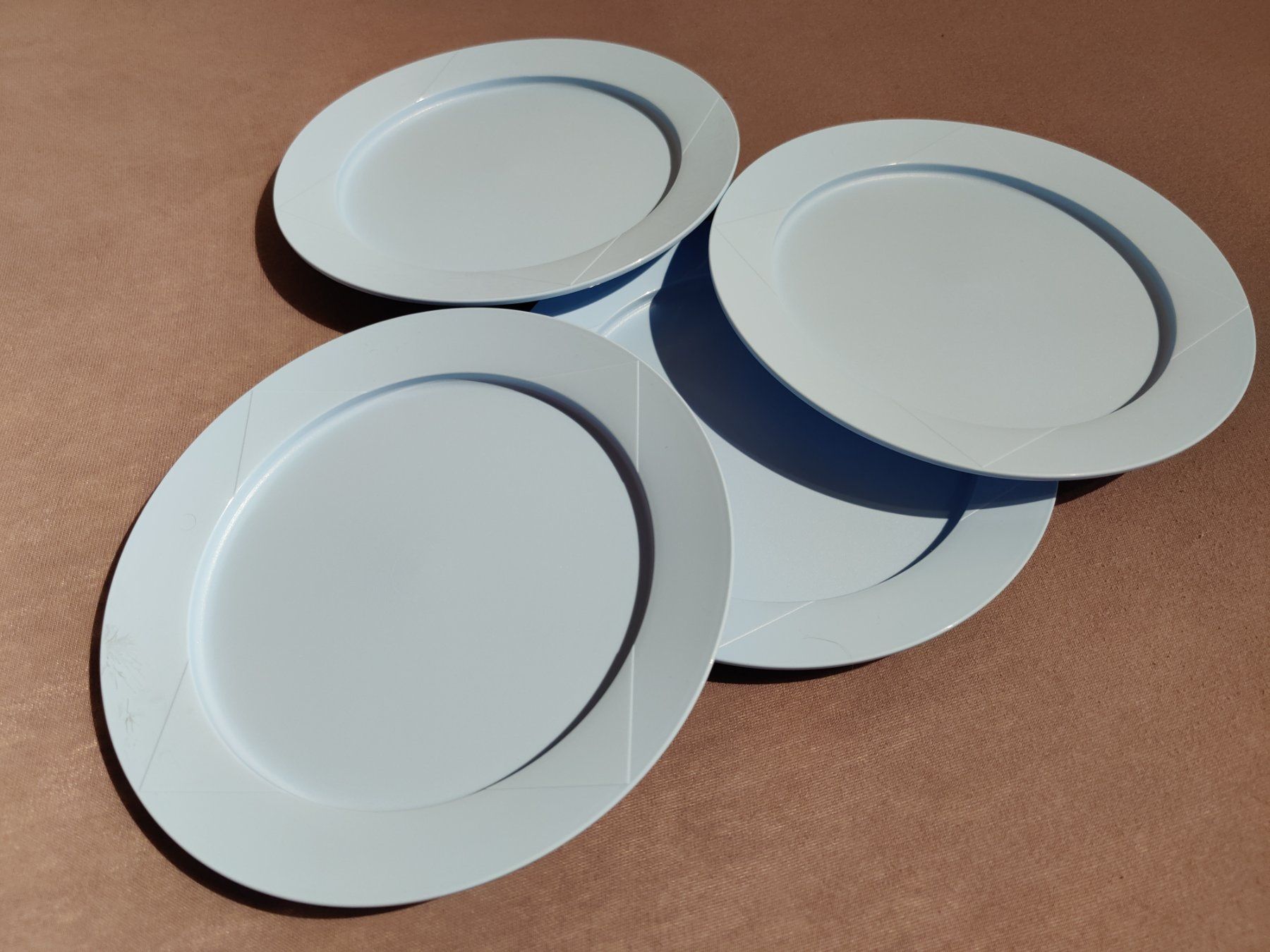 Tupperware Contenitori & Simili: Tupperware - Picknick Teller – Nuovo e nell'imballaggio originale da Langnau am Albis venduto da rdenzel