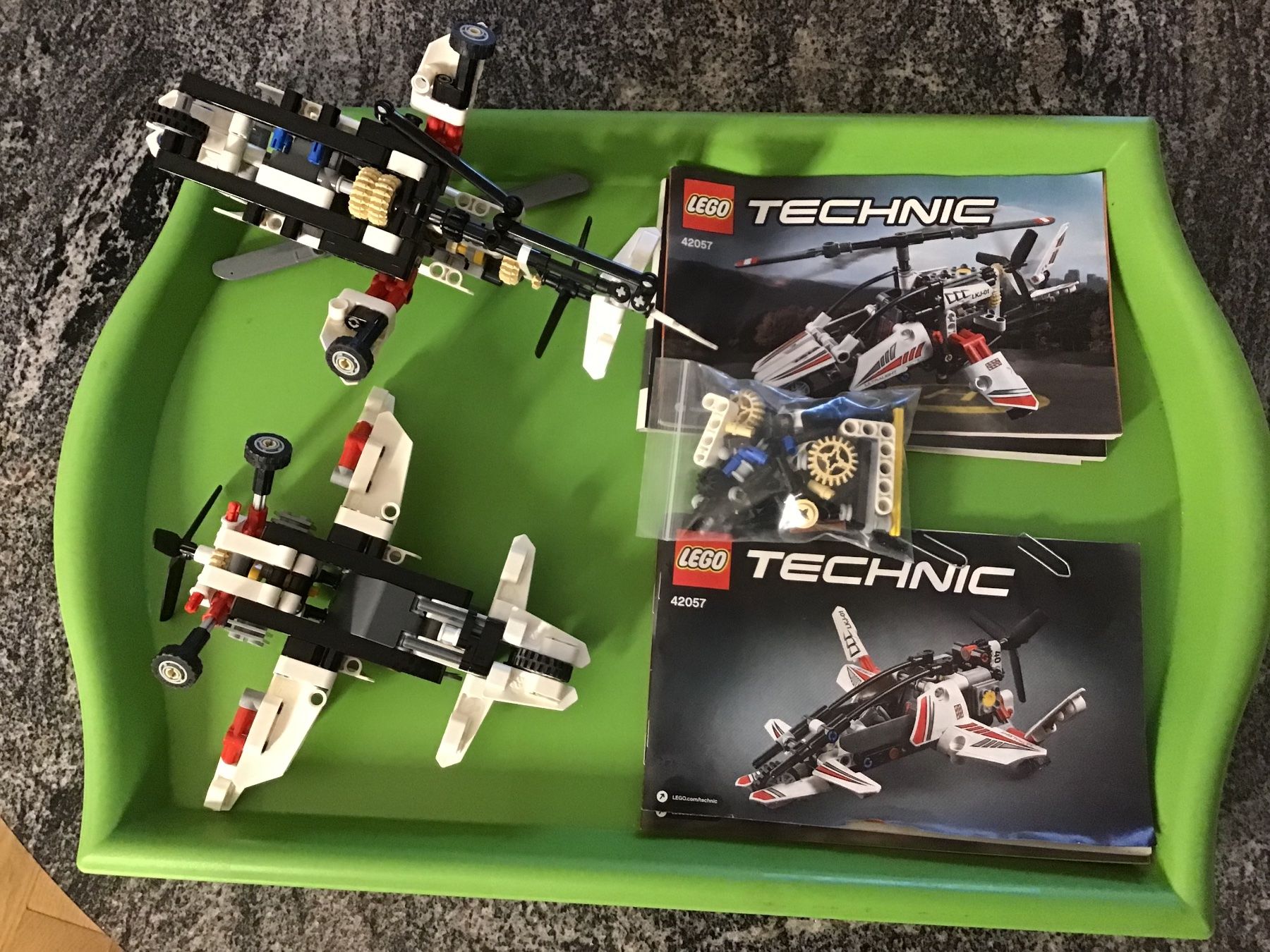 Lego Kit di costruzioni: 2 Sets Lego Technic 42057 Flugzeug und Helikopter – Usato da Trimbach venduto da Lexli11 1