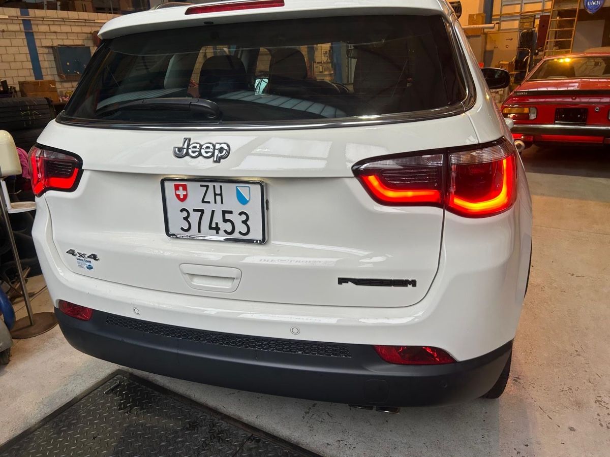 Jeep Automobili: Jeep Compass – Usato da Willisau venduto da livefast 3