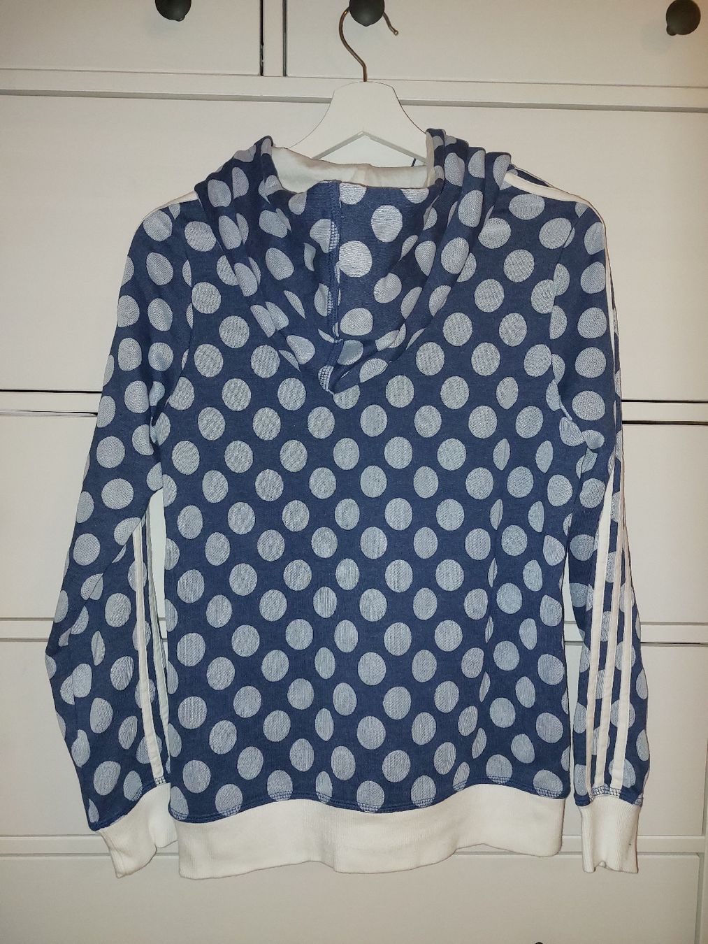Adidas Maglioni & Felpe: Kapuzenpullover Adidas selten – Nuovo (secondo la descrizione) da Titterten venduto da fra_v27g 1