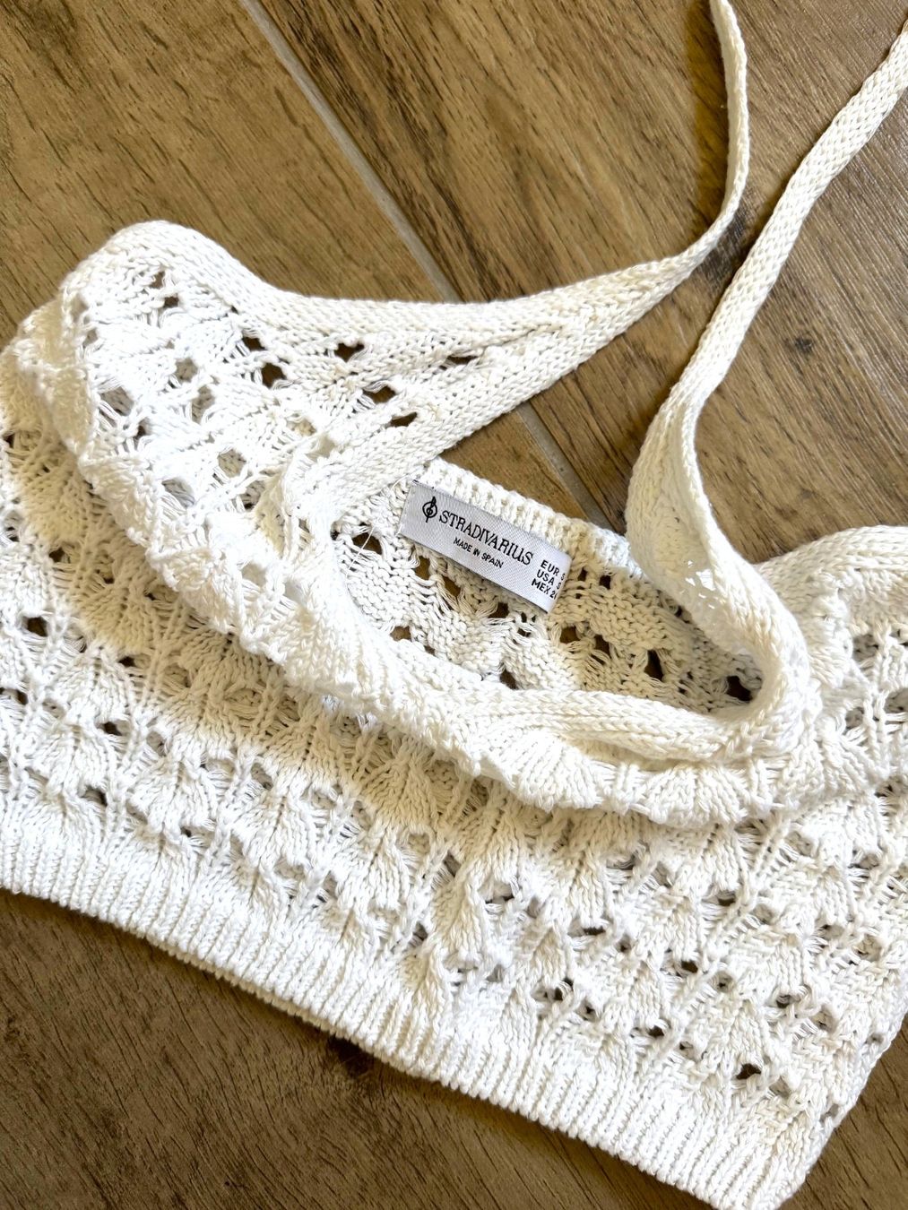 Stradivarius Top: STRADIVARIUS Strick Top neckholder Häkel Boho creme weiss – Nuovo (secondo la descrizione) da Rüdlingen venduto da IschGUAT 1
