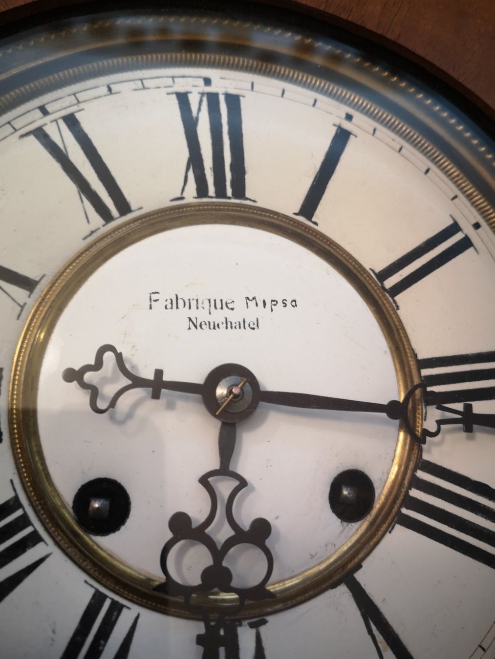 Stand- & Wanduhren: Belle pendule de Neuchâtel, fabrique Mipsa – Gebraucht aus Nidau von Pie 8