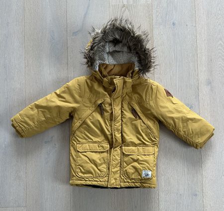 Kinder Winterjacke (H&M), Gr. 104, gefüttert, Top Zustand!