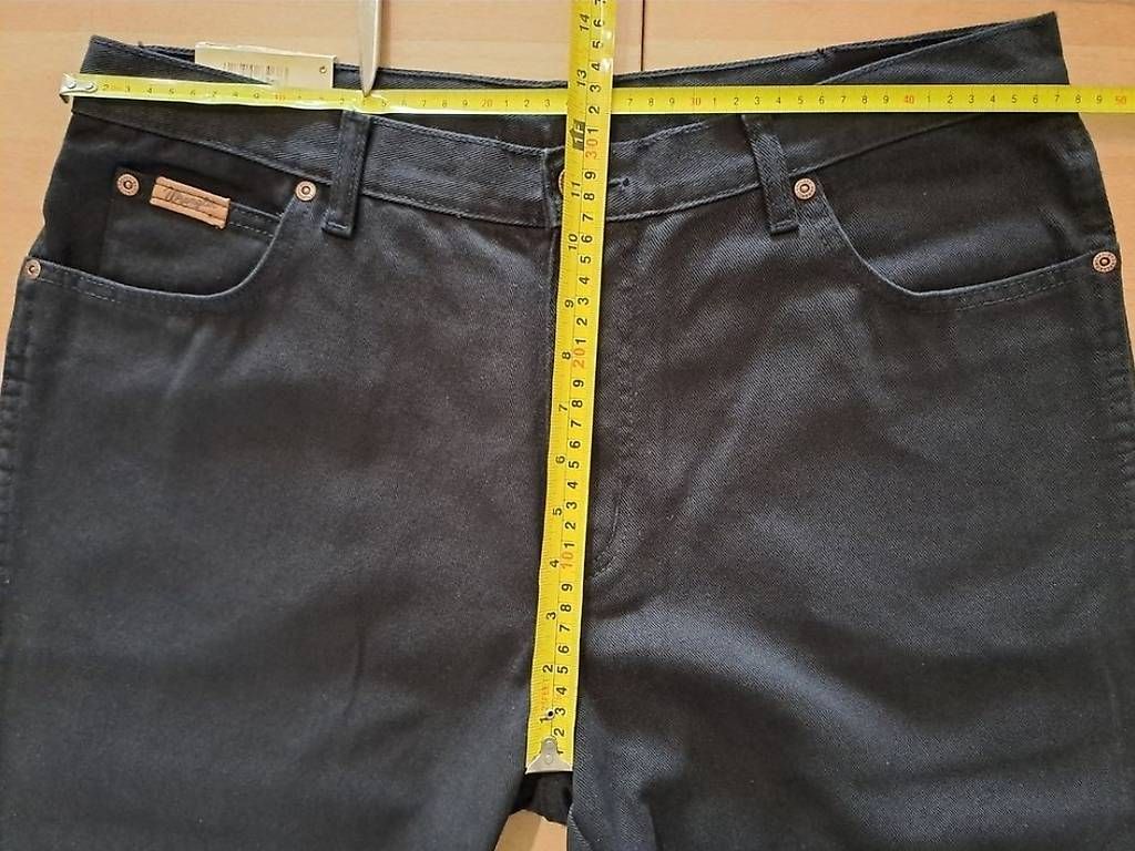 Pantaloni: Wrangler Herrenhose - Neu - Gr 34/34 – Usato da Greifensee venduto da Arkon616