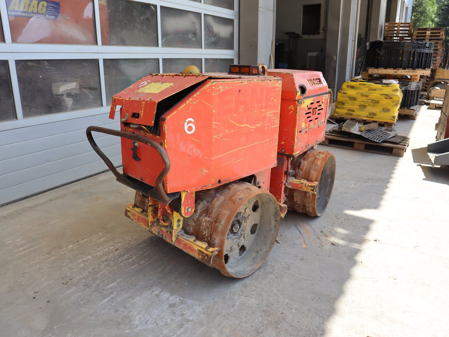 Wacker Neuson Tutte le macchine: Wacker RT820 Grabenwalze – Usato da Hasle LU venduto da Arag08 5