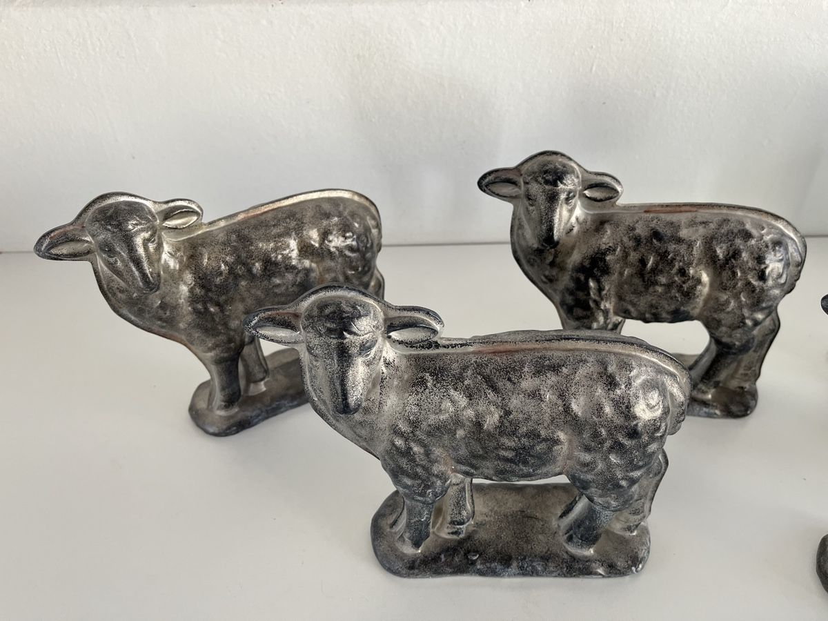 Statuette: 5 Stk. Schafe aus Kunststoff – Usato da Wetzikon ZH venduto da seli03 7