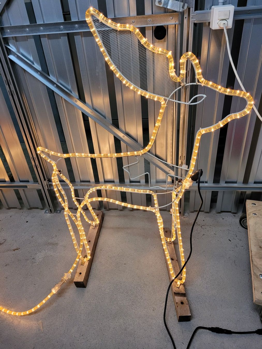 Tutte le decorazioni: Weihnachtsbeleuchtung – Usato da Pfäffikon SZ venduto da Chipy8 1