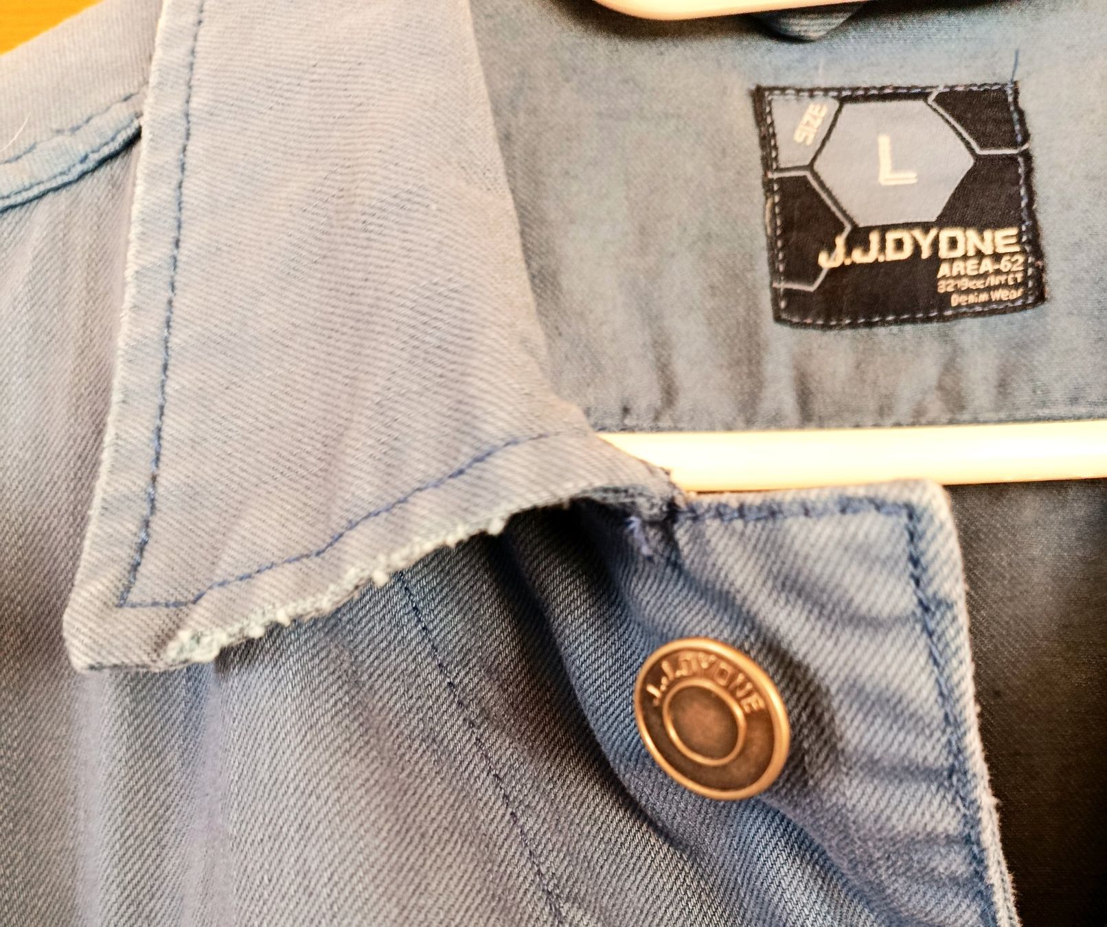 Giacche: Coole Jeansjacke, Grösse L – Usato da Bern venduto da Delphin77 3