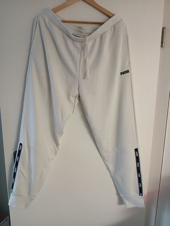 Original PUMA Trainerhose XL neu und ungetragen