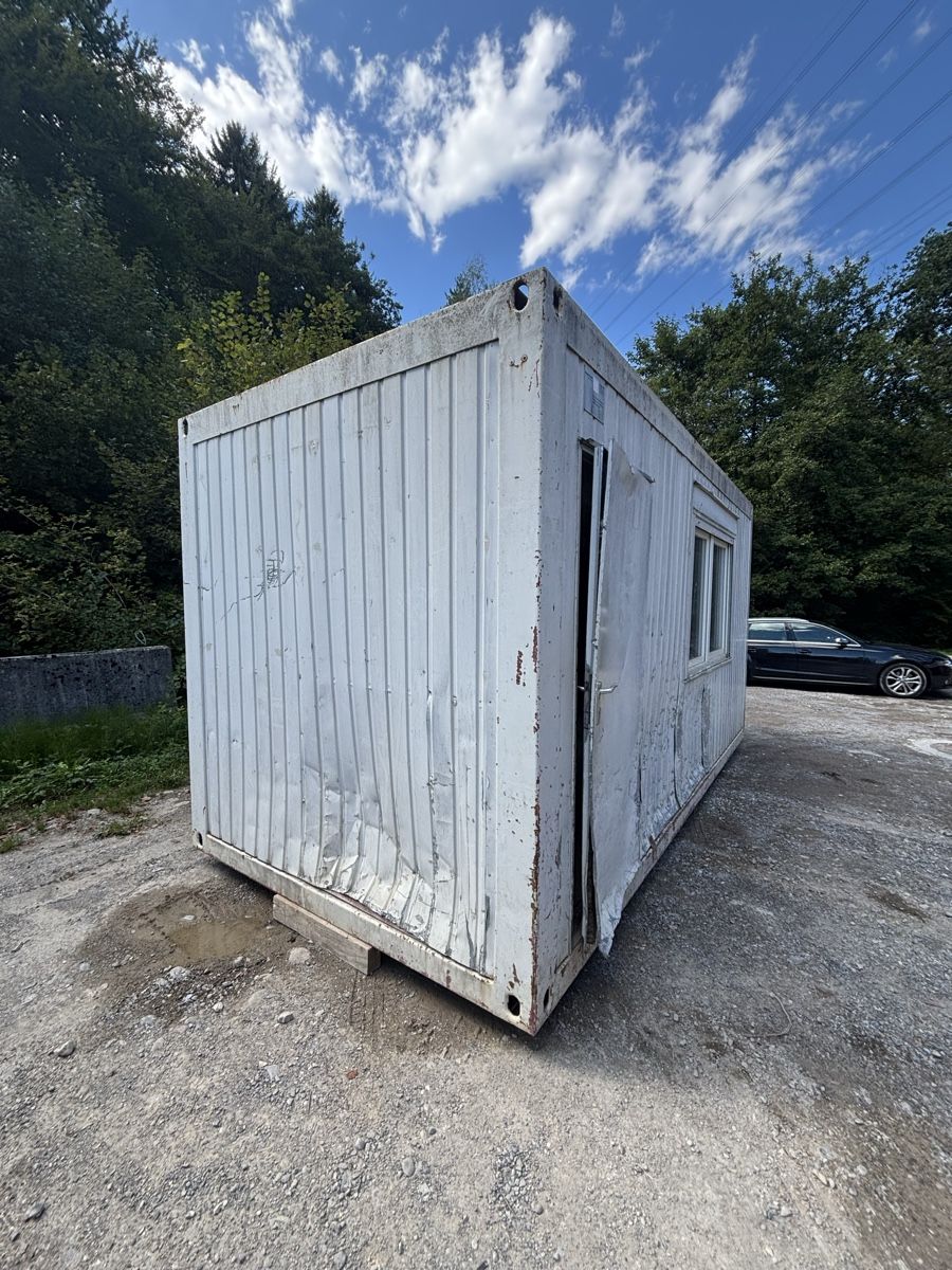Conteneurs de construction: Baucontainer gebraucht 5x2.45x2.60m – Défectueux à Saland par LionKing17 2