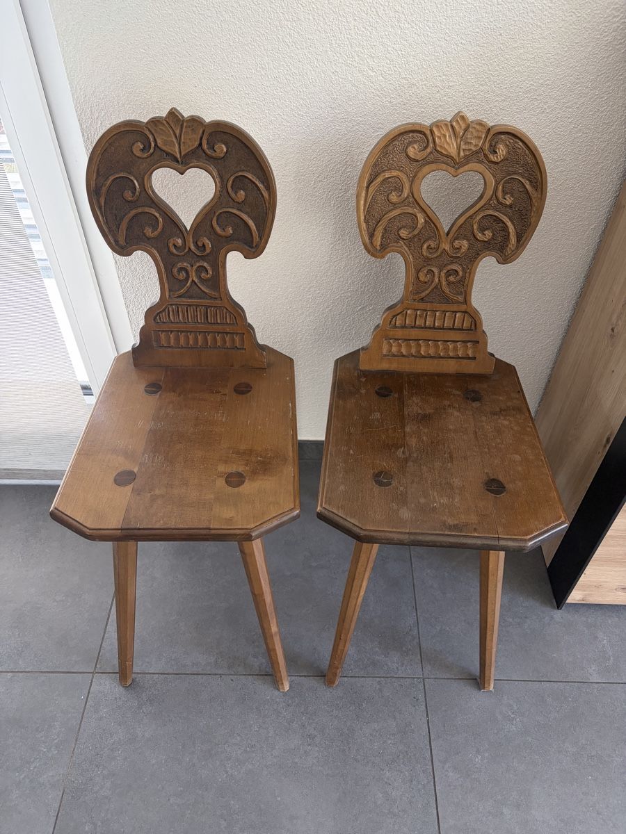 Sedie: Antique wooden chairs – Usato da Ebertswil venduto da rod_h5kn