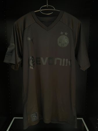 Borussia Dortmund Sondertrikot / Marco Reus