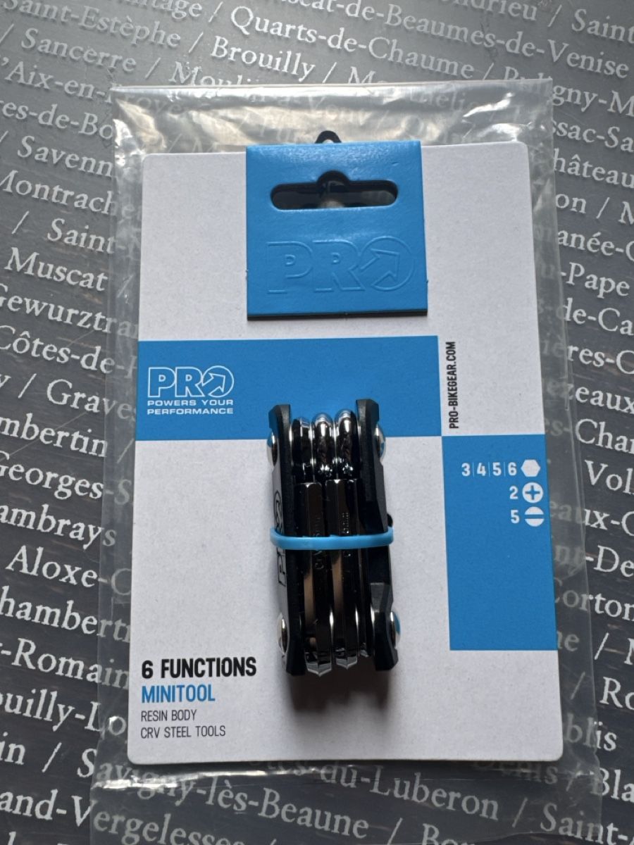 Tutti gli attrezzi: Pro 6 Functions Bike Tool – Nuovo e nell'imballaggio originale da Baar venduto da Gromi