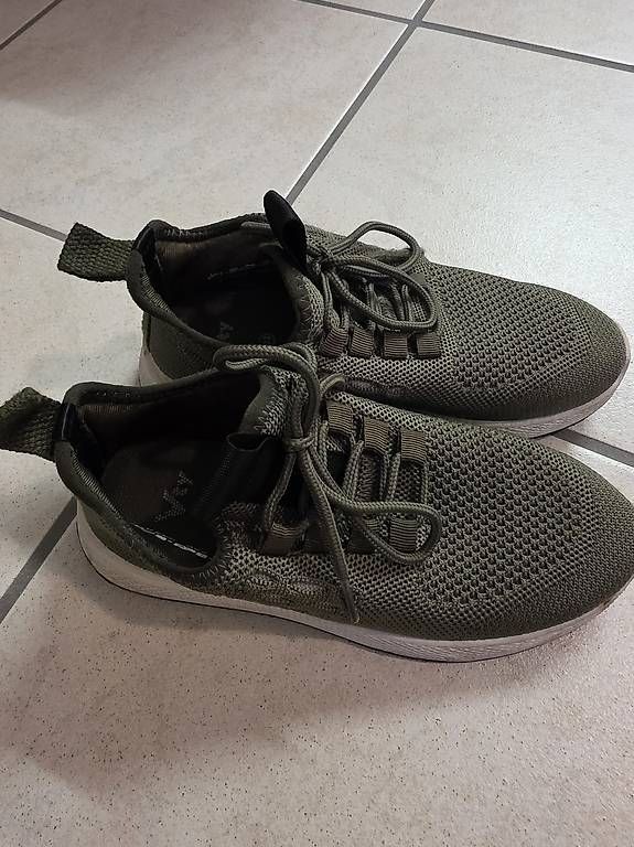 Scarpe per ragazzi: Kinderschuhe – Usato da Villnachern venduto da ssp_m6rk 1